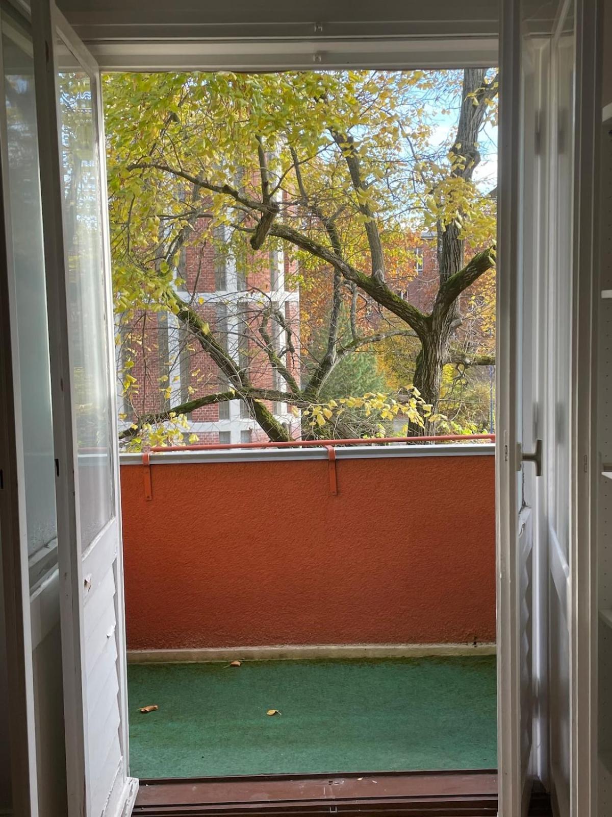 Modern And Cozy Apartment In Good Location Берлін Екстер'єр фото