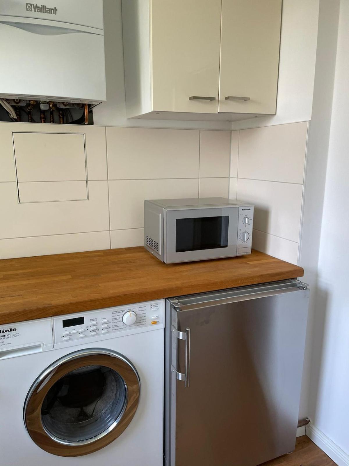Modern And Cozy Apartment In Good Location Берлін Екстер'єр фото