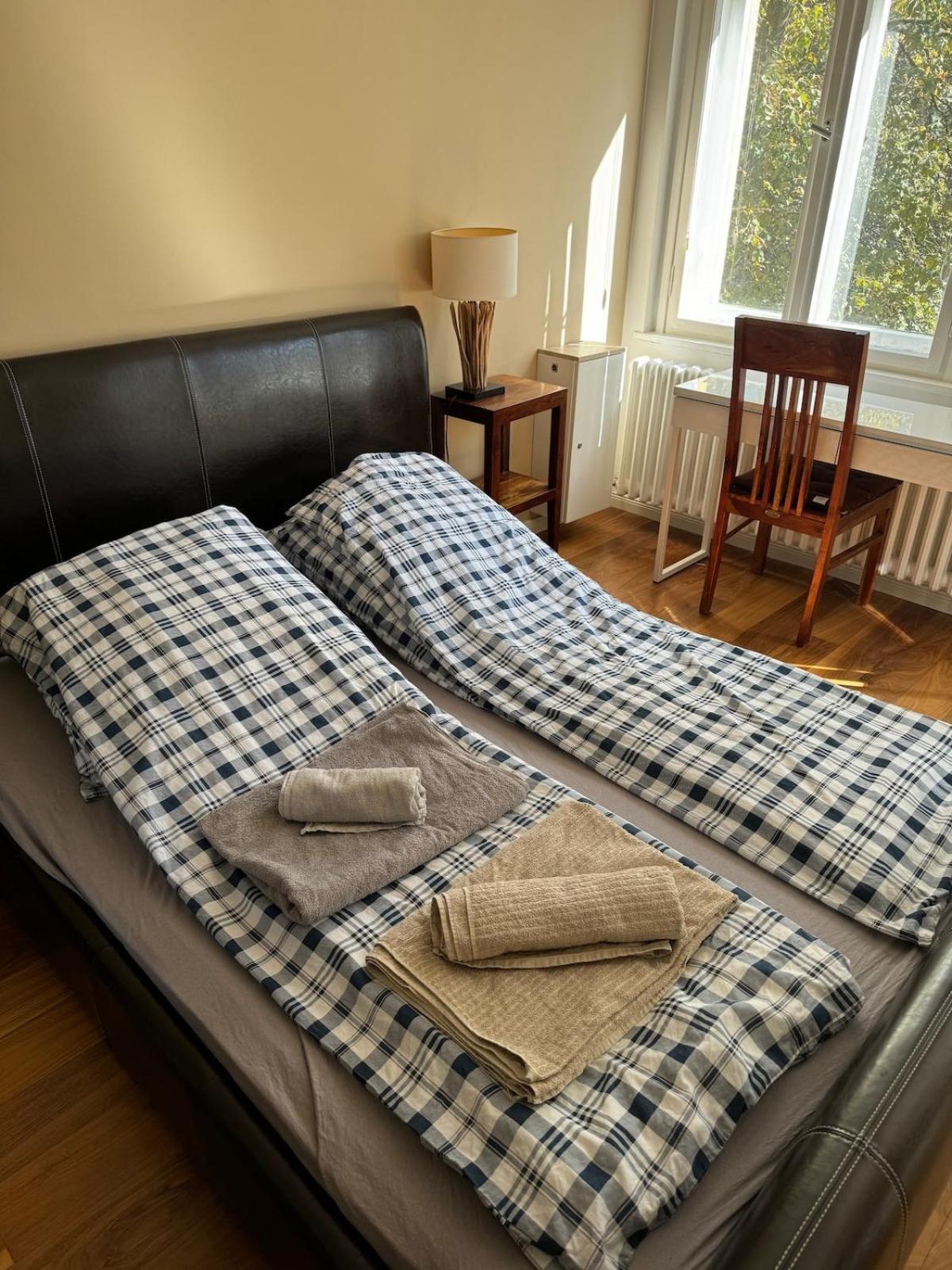 Modern And Cozy Apartment In Good Location Берлін Екстер'єр фото